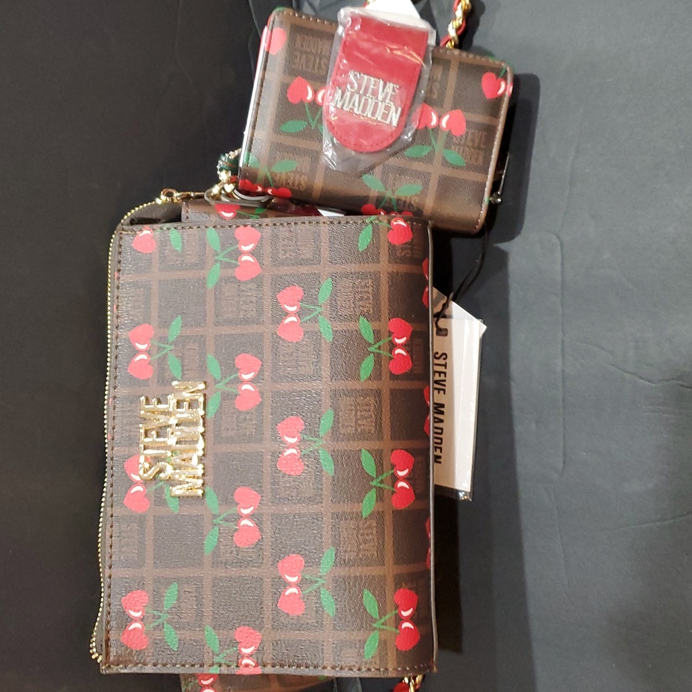 Steve Madden brown plaid checkered cherry print bryder crossbody bag and charm - Picture 12 of 13